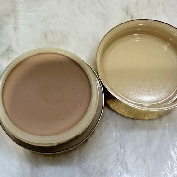 Estée Lauder Uncircle Concealer ~ Light 02 - Rare Hard to Find Discontinued - Picture 2 of 8